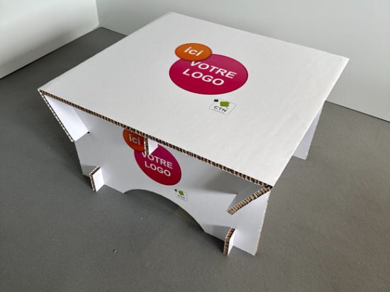 Table Basse en Carton Imprimé